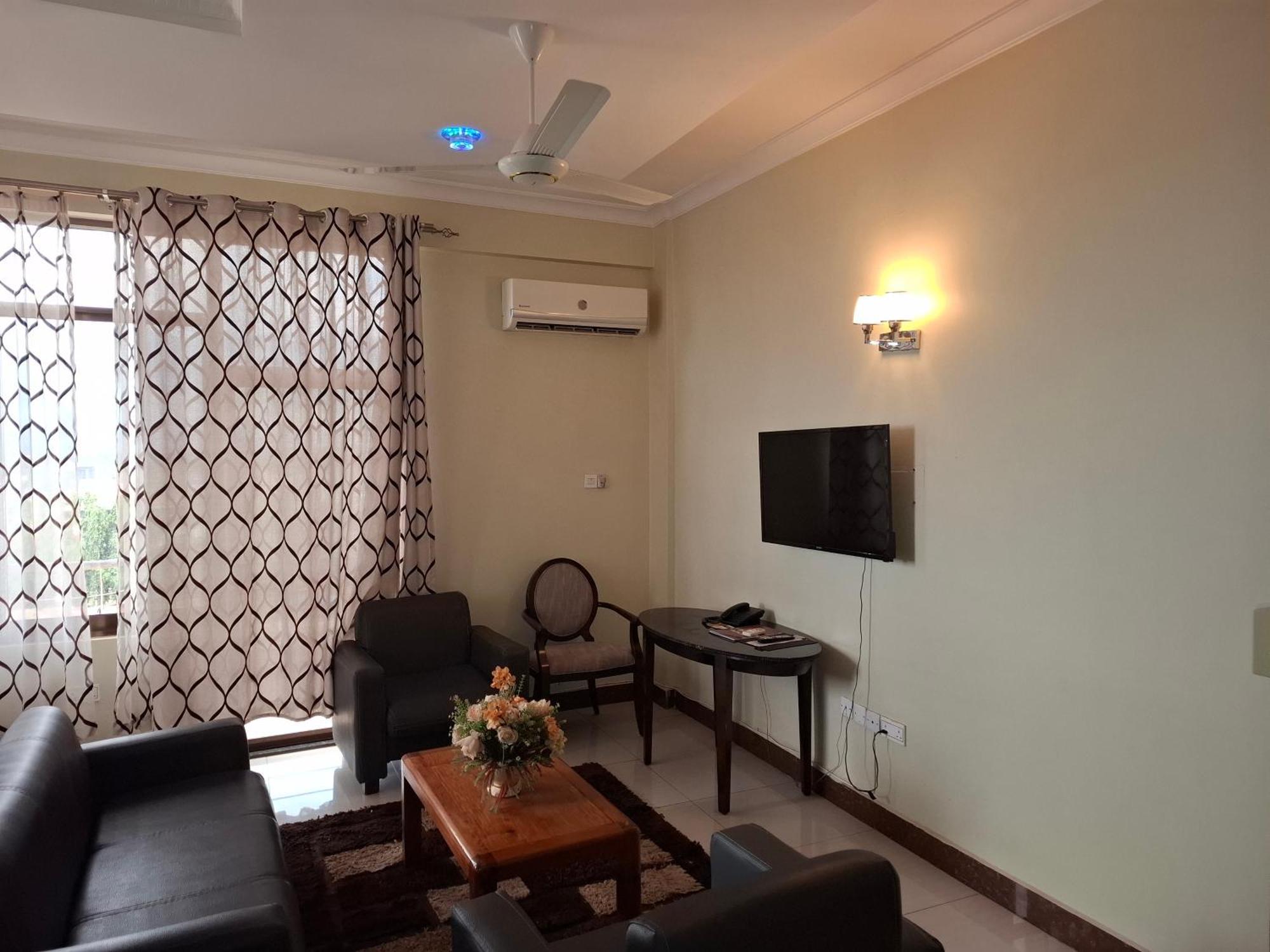 Flomi Hotel Morogoro Dış mekan fotoğraf