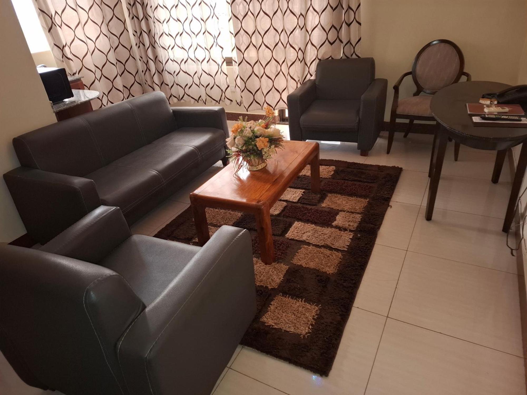 Flomi Hotel Morogoro Dış mekan fotoğraf