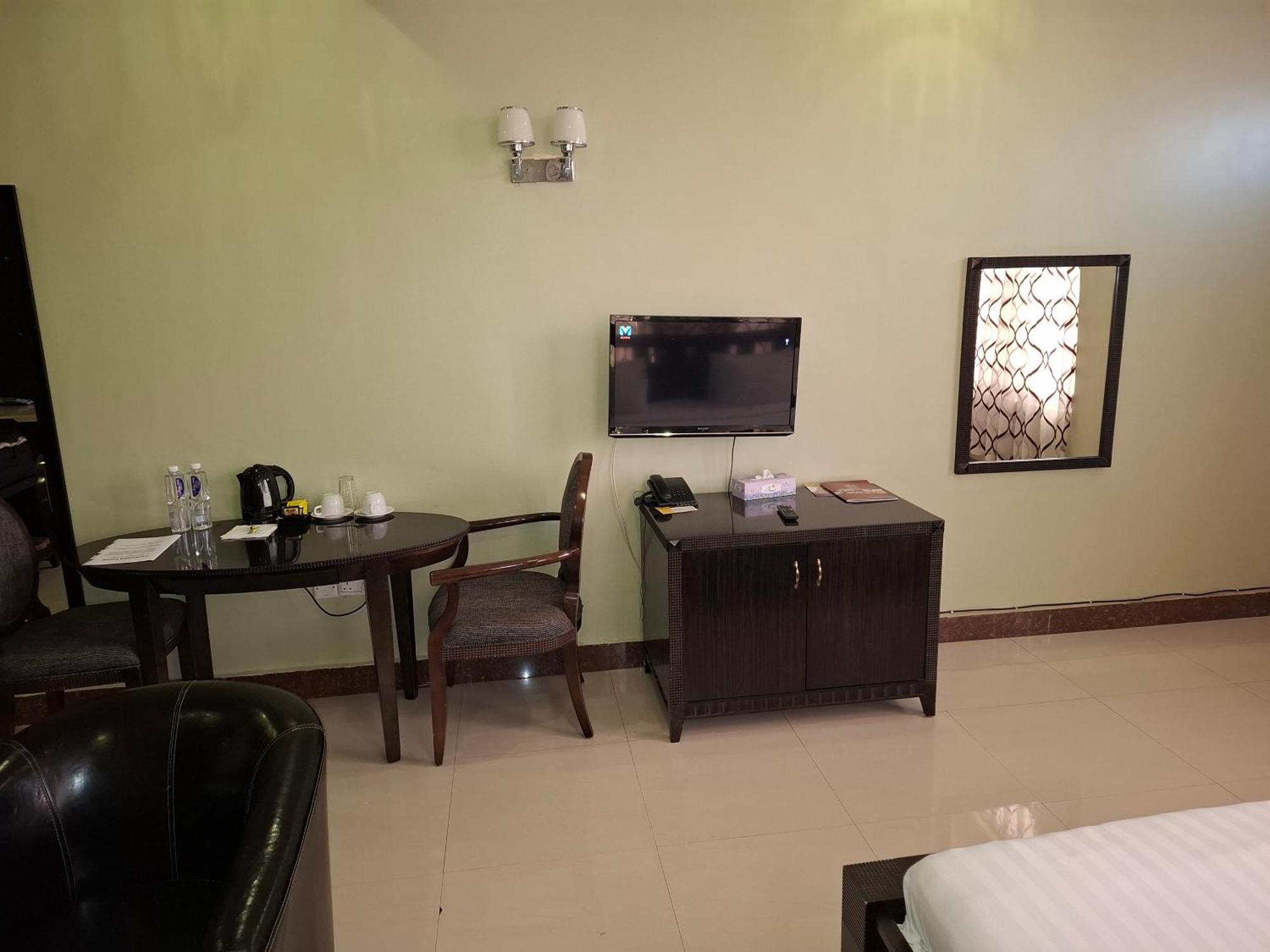 Flomi Hotel Morogoro Dış mekan fotoğraf
