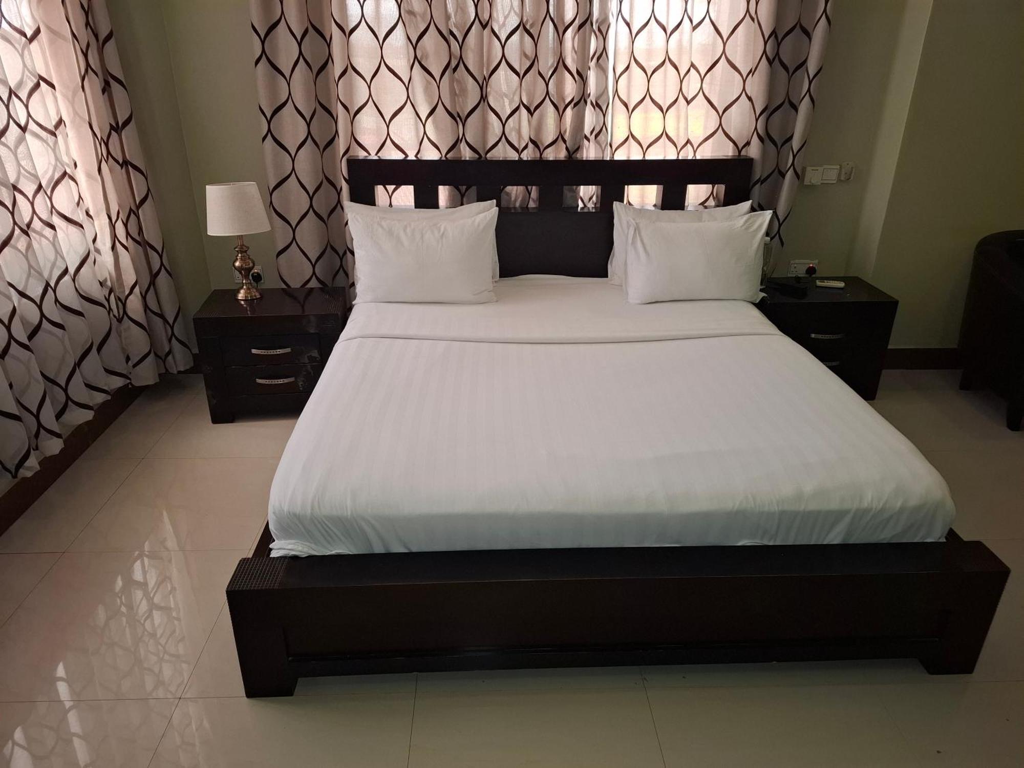 Flomi Hotel Morogoro Dış mekan fotoğraf