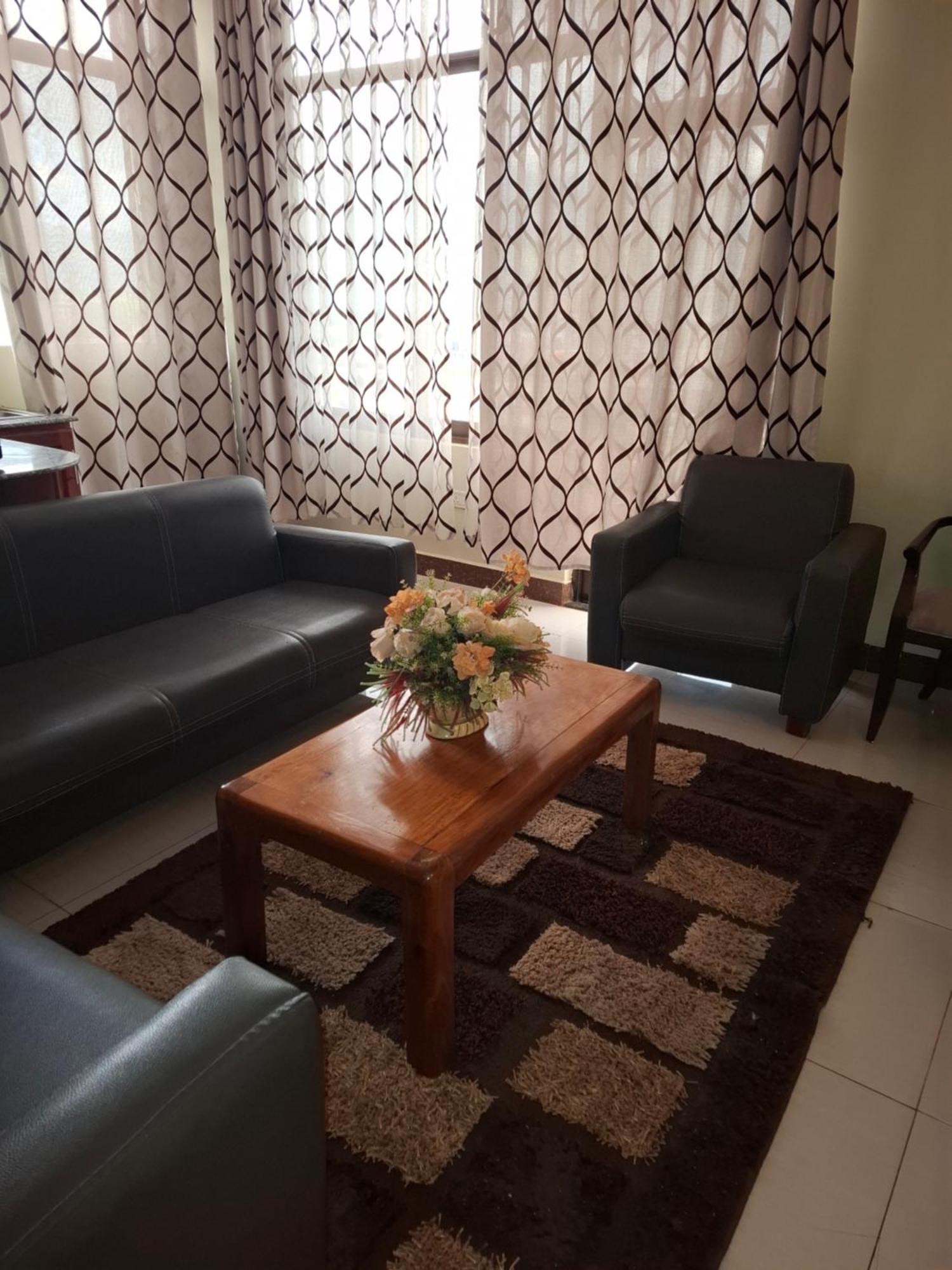 Flomi Hotel Morogoro Dış mekan fotoğraf